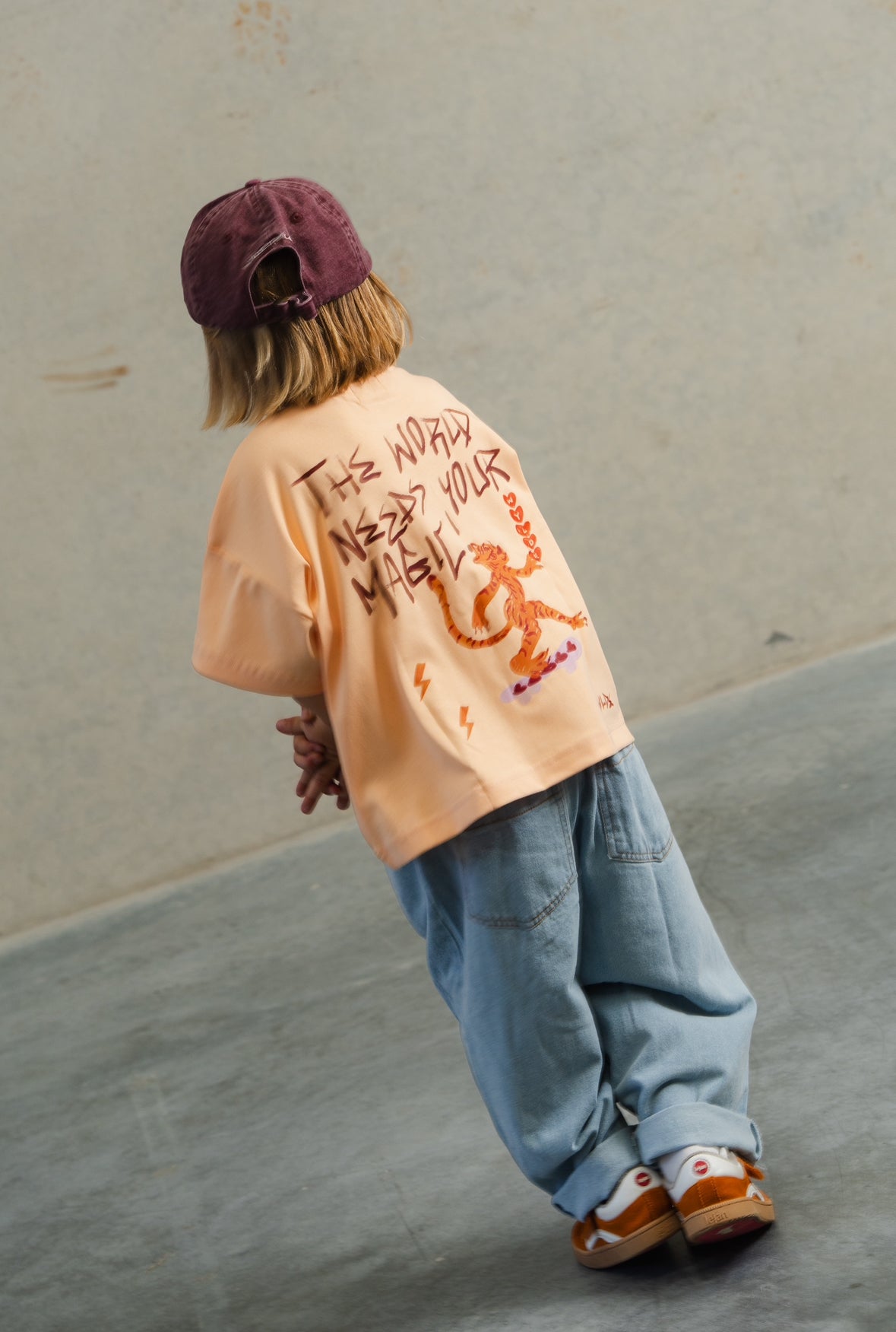 Feel the magic tee - PRE SALE