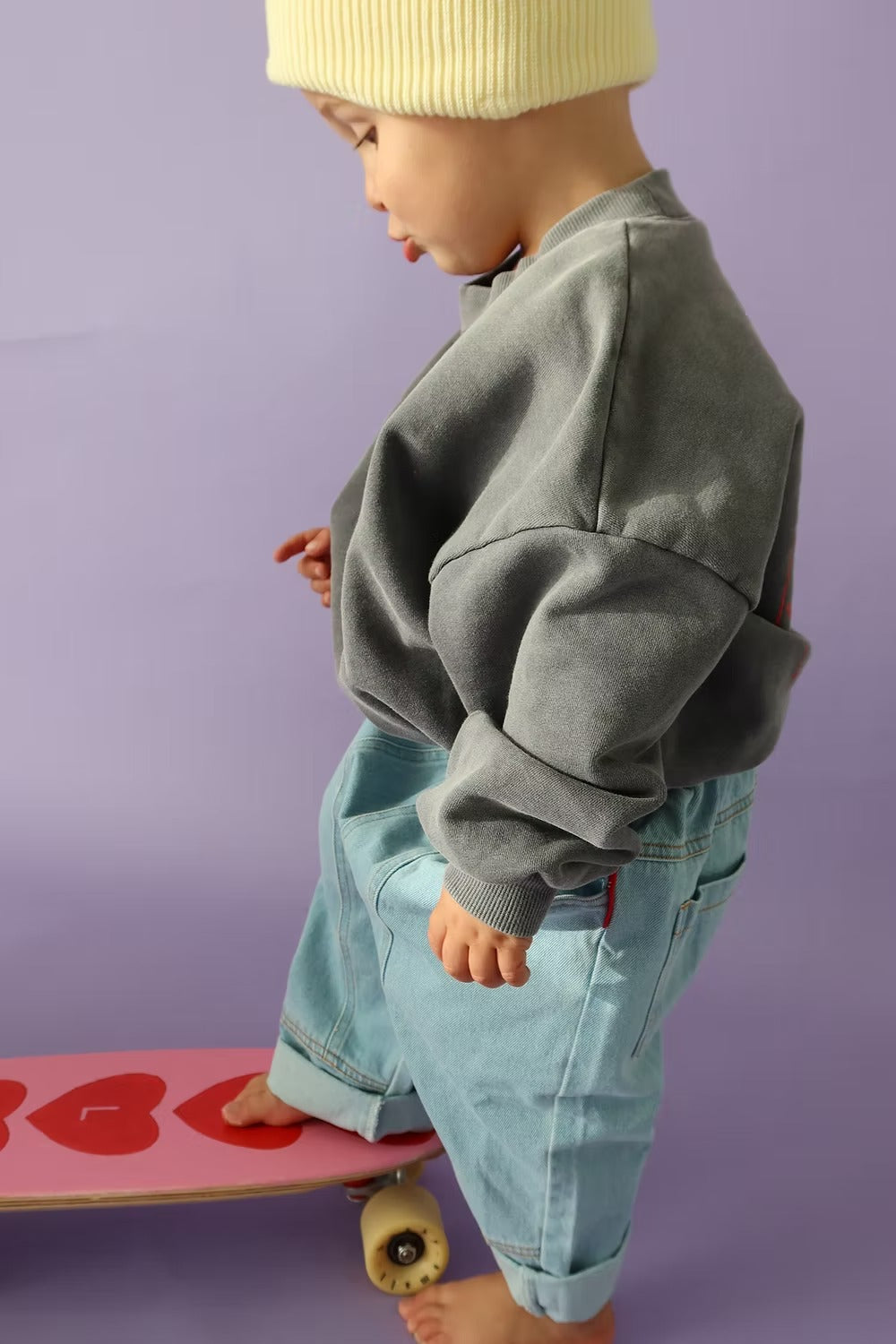 Chasing Butteflies pullover - Charcoal